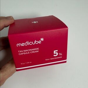 Medicube Red TXA Niacinamide Capsule Cream